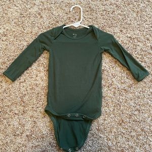 Long Sleeve Body Suit 12-18mon KYTE baby